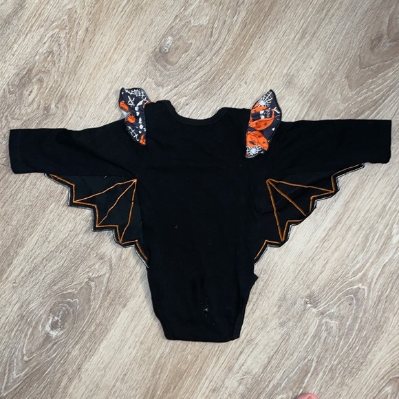 Baby Girl First Black Bat Skull Orange Pumpkin Fall Outfit 3-6M - Picture 3 of 8